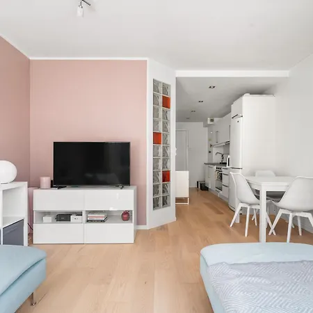 Apartment Beds I Right Behind Bryggen!